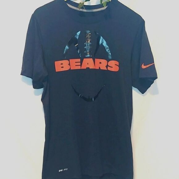 Nike. Bears Dry-Fit Sports Shirt. Size Medium. Like New. - Picture 1 of 8